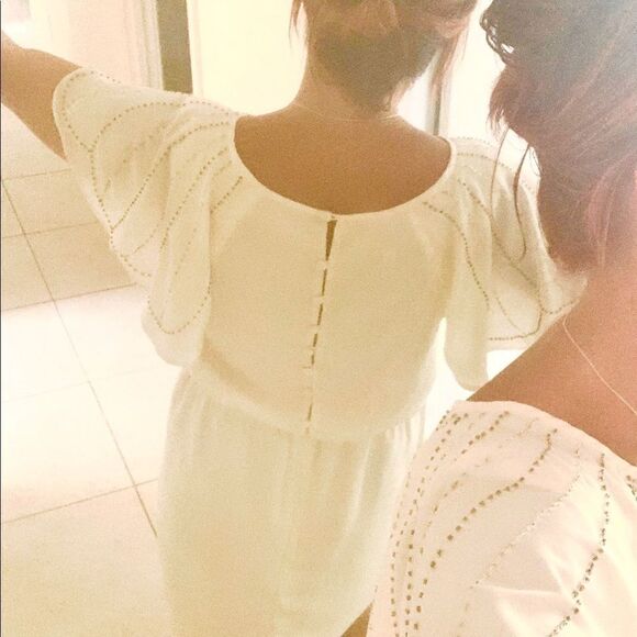 VINTAGE STUNNING BEADED FLUTTER SLEEVE DRESS - Picture 3 of 8